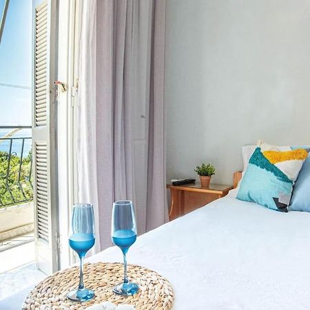 Апартаменты Blue Maraci 2 - Sea View, Kitchen, Beach Access Химара Экстерьер фото