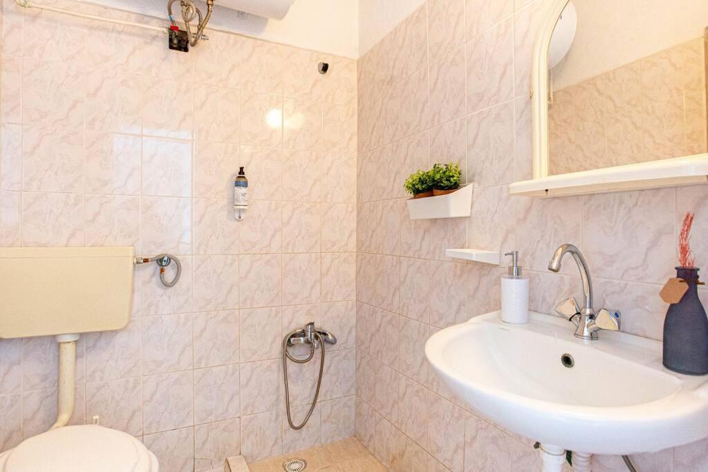 Апартаменты Blue Maraci 2 - Sea View, Kitchen, Beach Access Химара Экстерьер фото